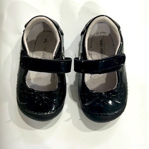 Stride rite girls shoes